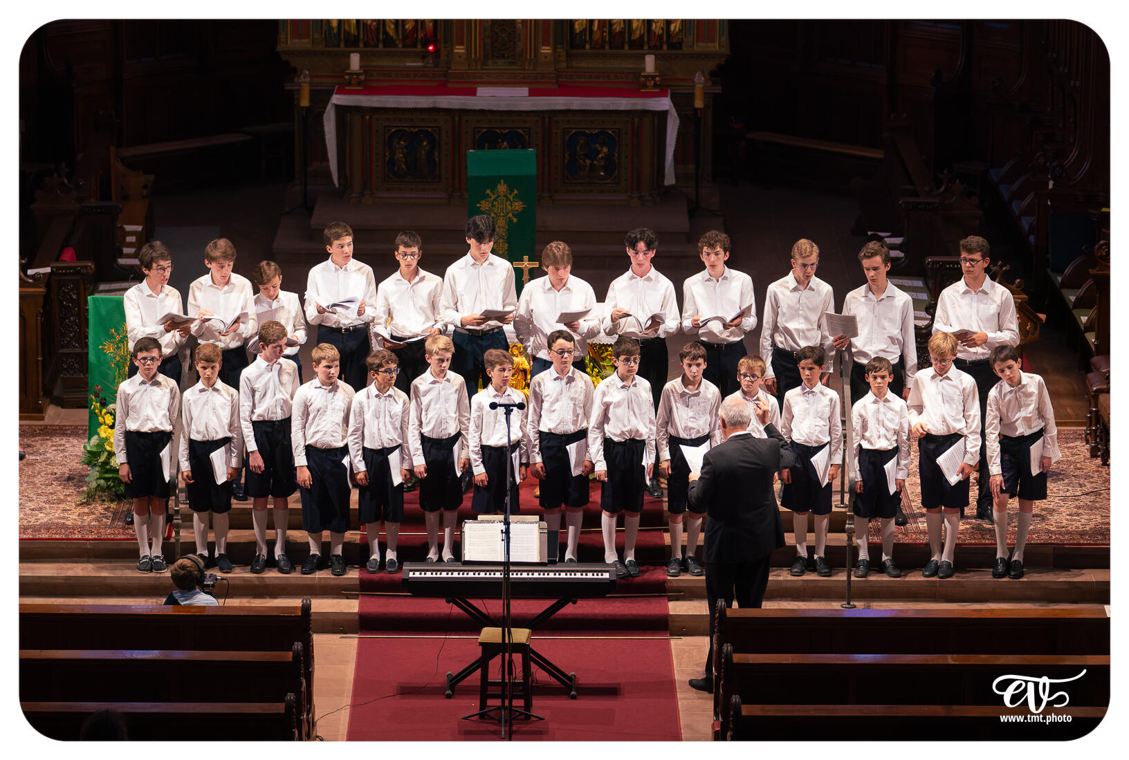 LES PETITS CHANTEURS FRANCILIENS